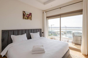 Luxurious Apt - Sea View